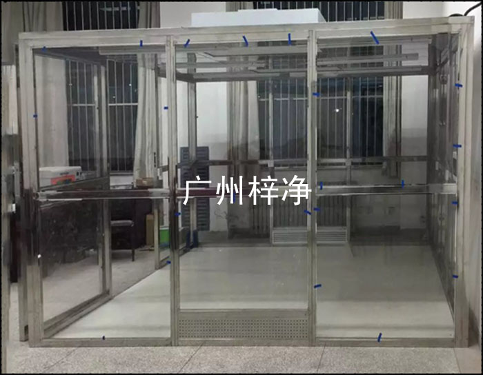 使用百級潔凈棚比較多的客戶，會選用千級潔凈棚，或萬級潔凈棚，少量客戶會選用百級或萬級。